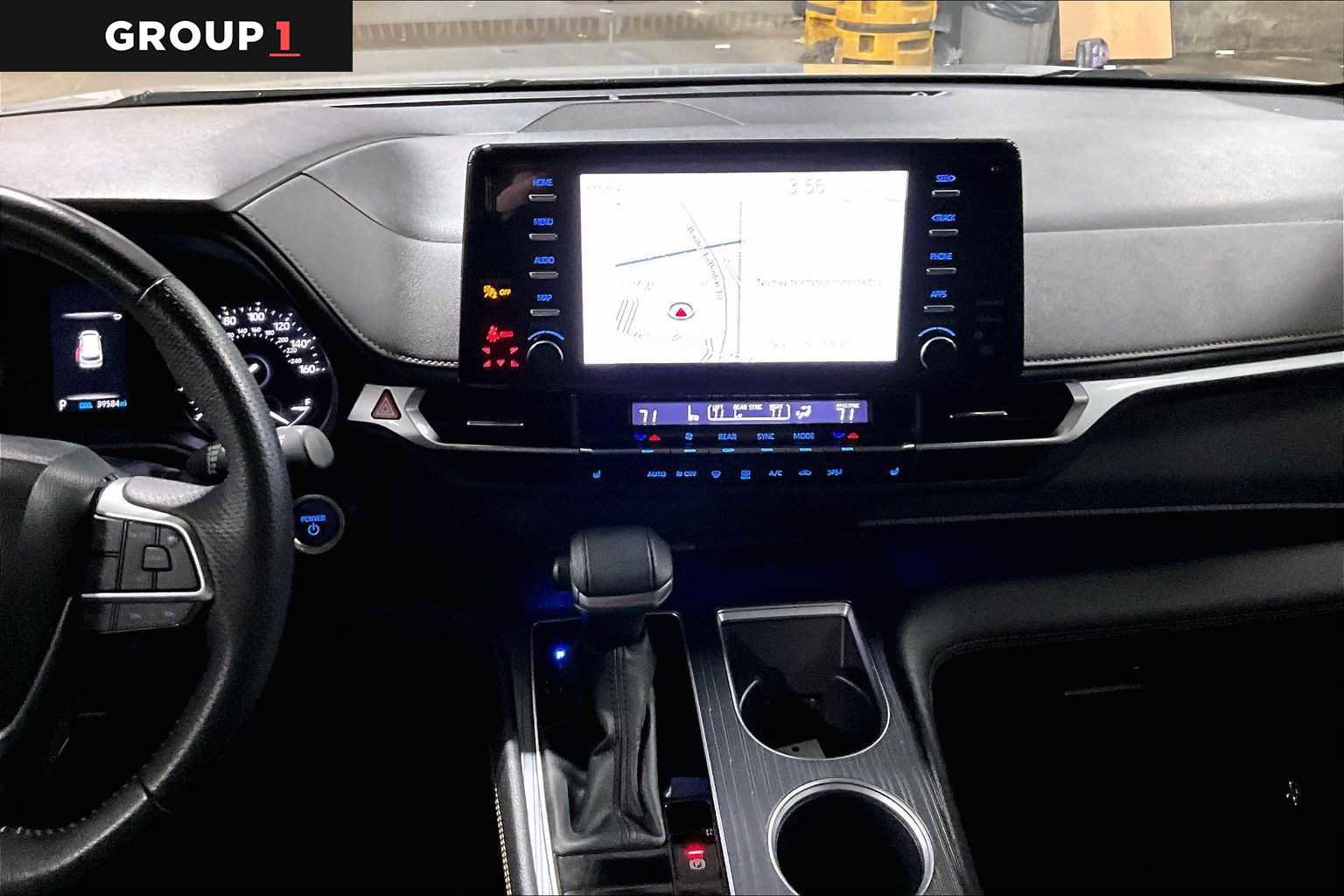 Certified 2024 Toyota Sienna XLE Woodland Edition AWD/4WD image 7