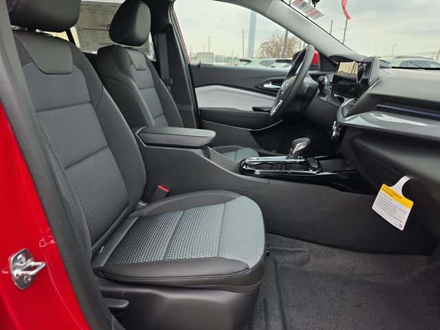 New 2026 Chevrolet Trax LT w/ Driver Confidence Package image 15