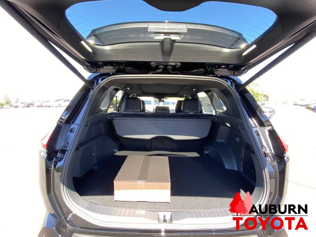 New 2026 Toyota RAV4 XSE AWD/4WD image 9