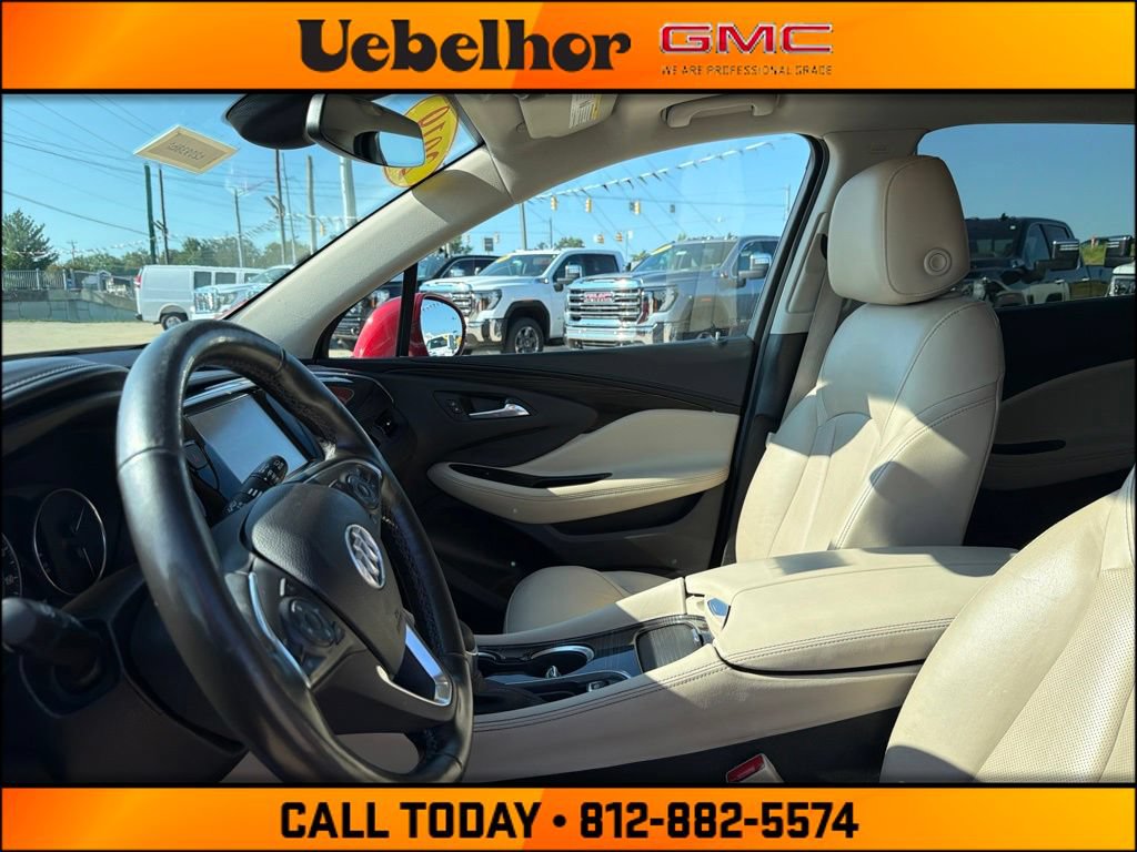 Used 2019 Buick Envision Premium AWD/4WD image 21