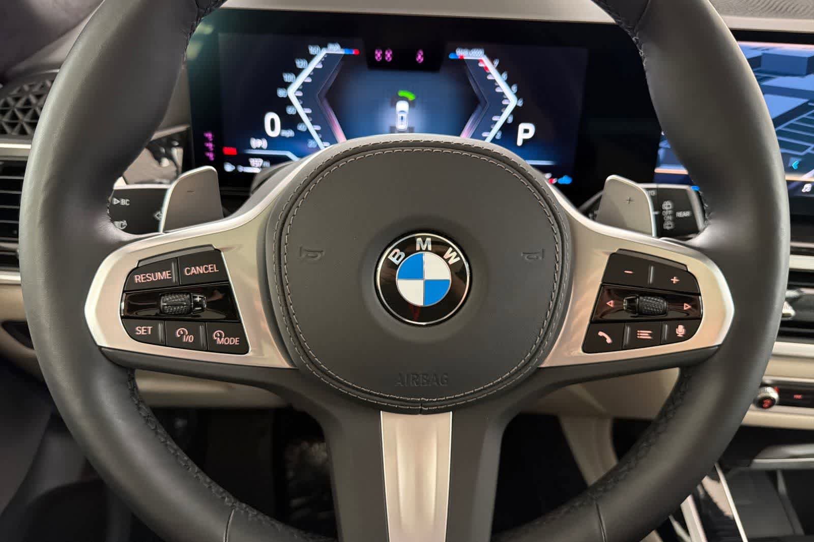 Used 2026 BMW X7 xDrive40i w/ M Sport Package image 24