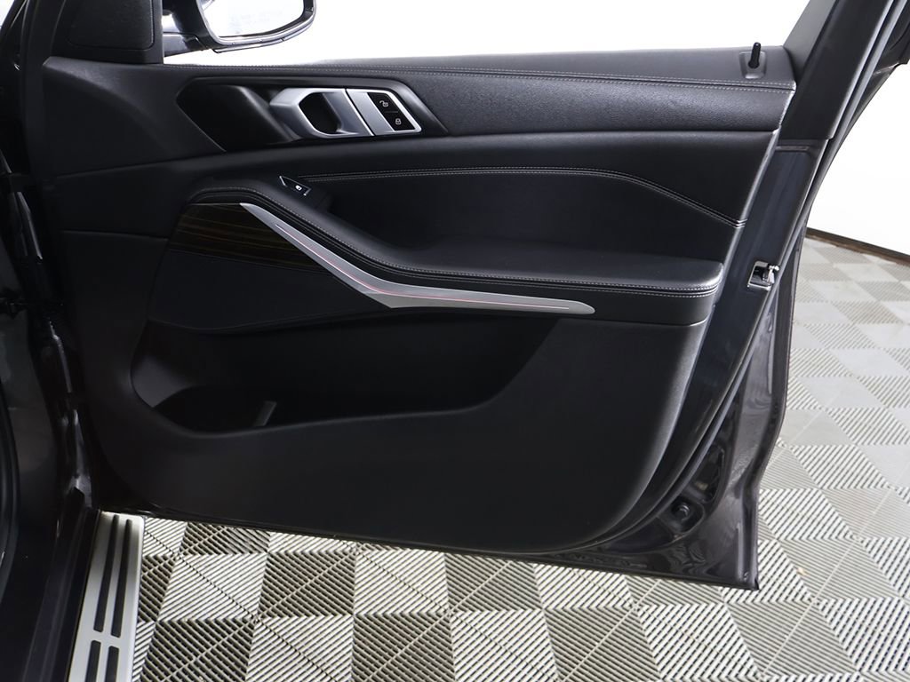 Used 2023 BMW X5 xDrive40i image 27