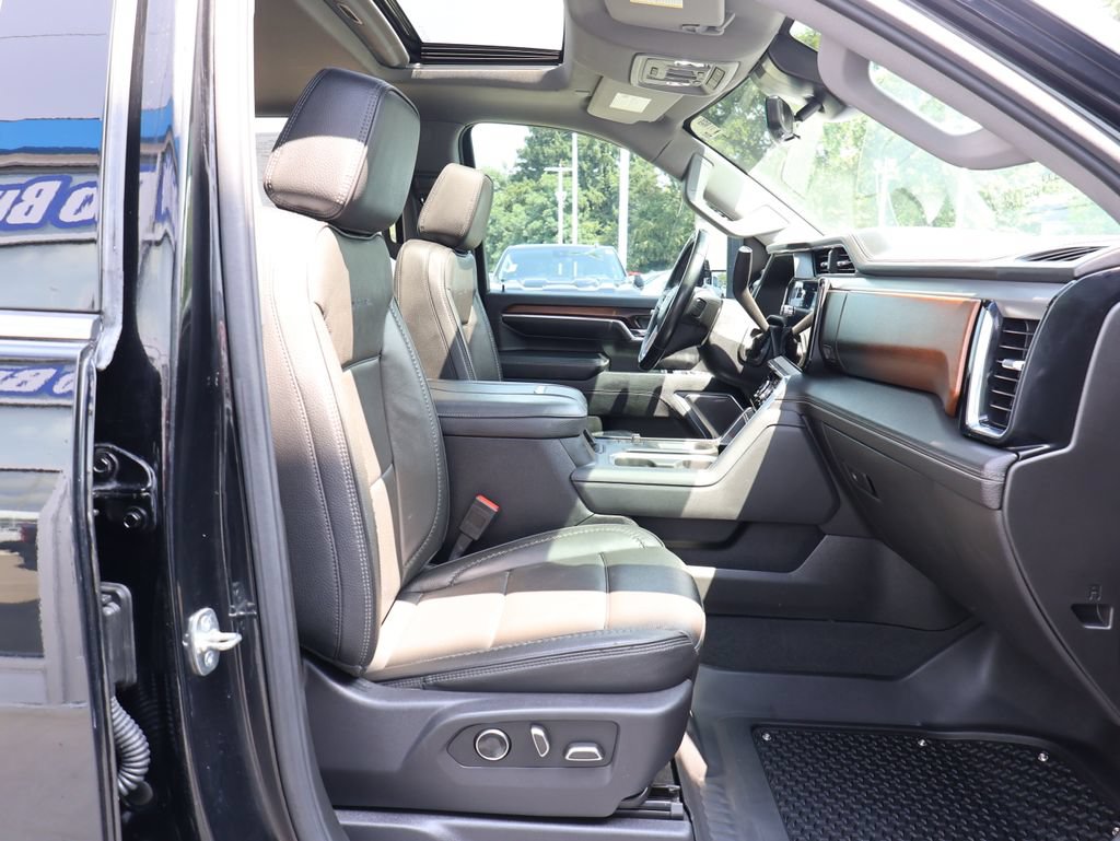 Used 2024 GMC Sierra 2500 Denali w/ Denali Reserve Package AWD/4WD image 45