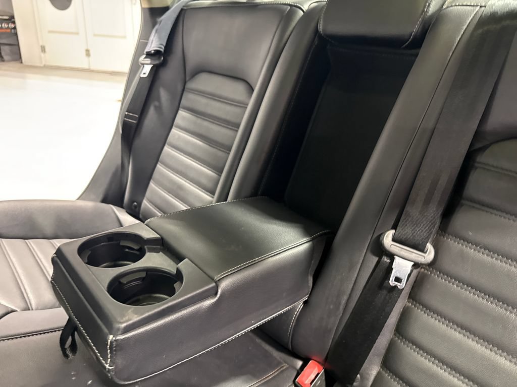 Used 2017 Ford Fusion SE FWD image 40