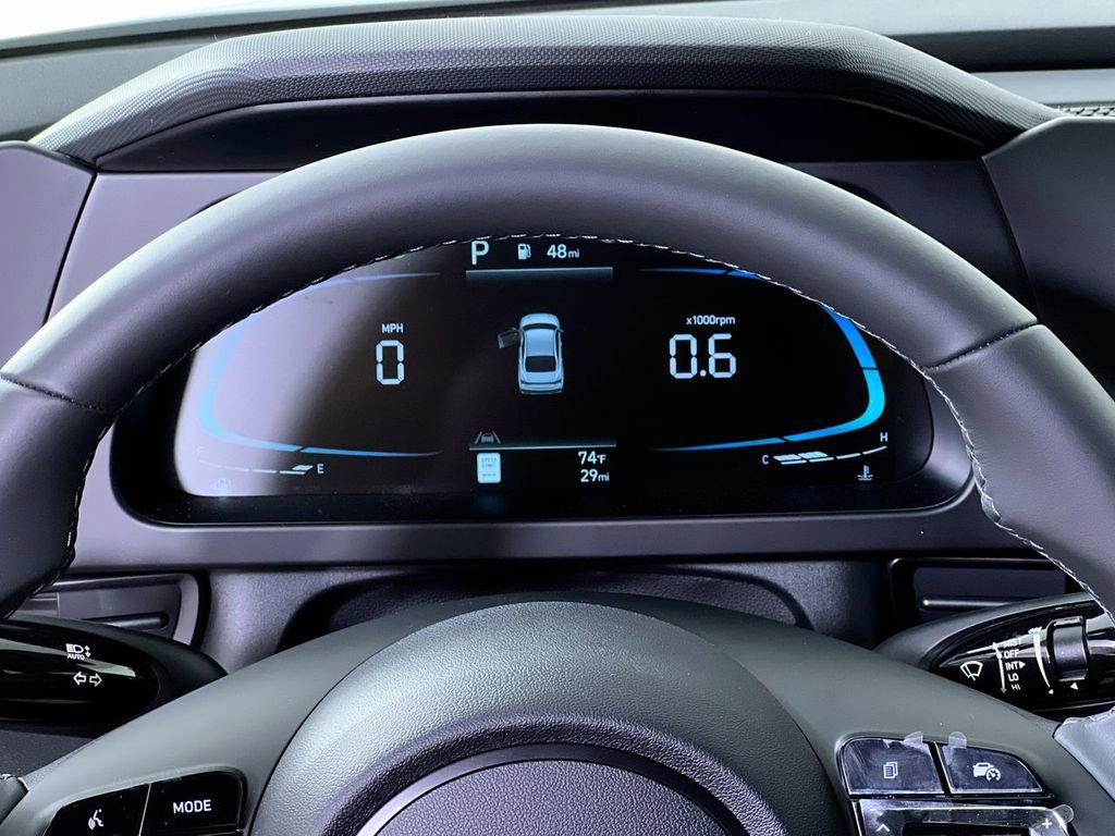 Used 2025 Hyundai Elantra Sport image 17