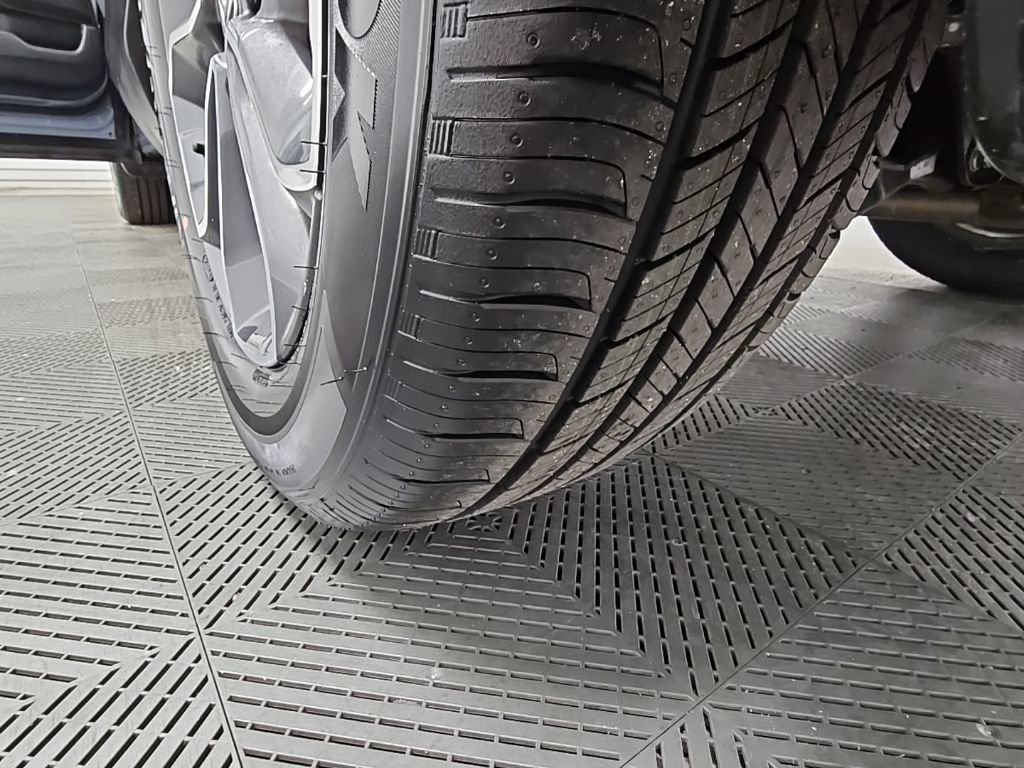 Used 2022 Honda CR-V EX image 42