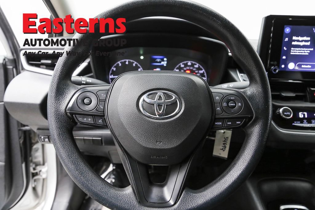 Used 2023 Toyota Corolla LE image 10