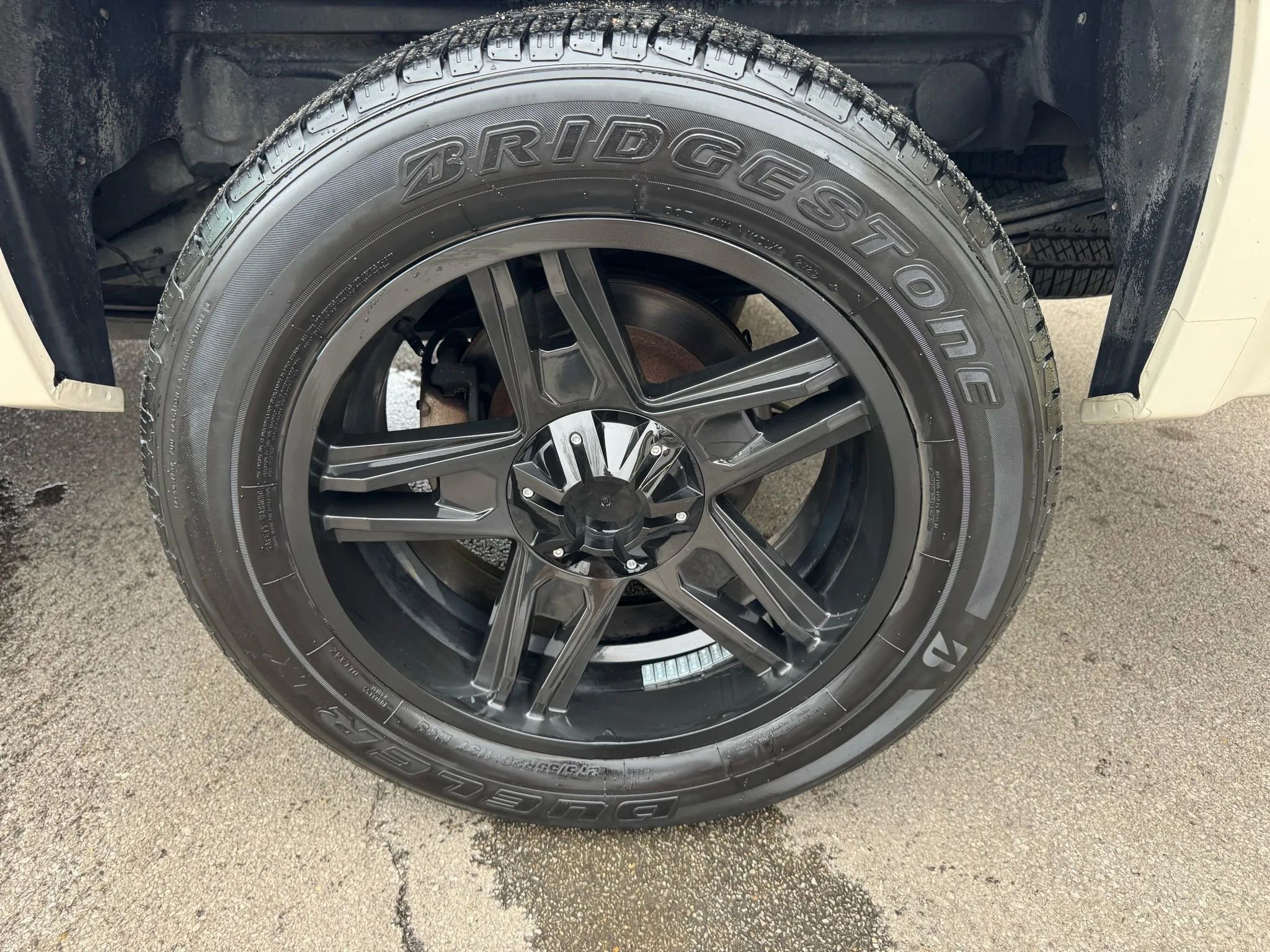 Used 2011 GMC Sierra 1500 Denali image 29