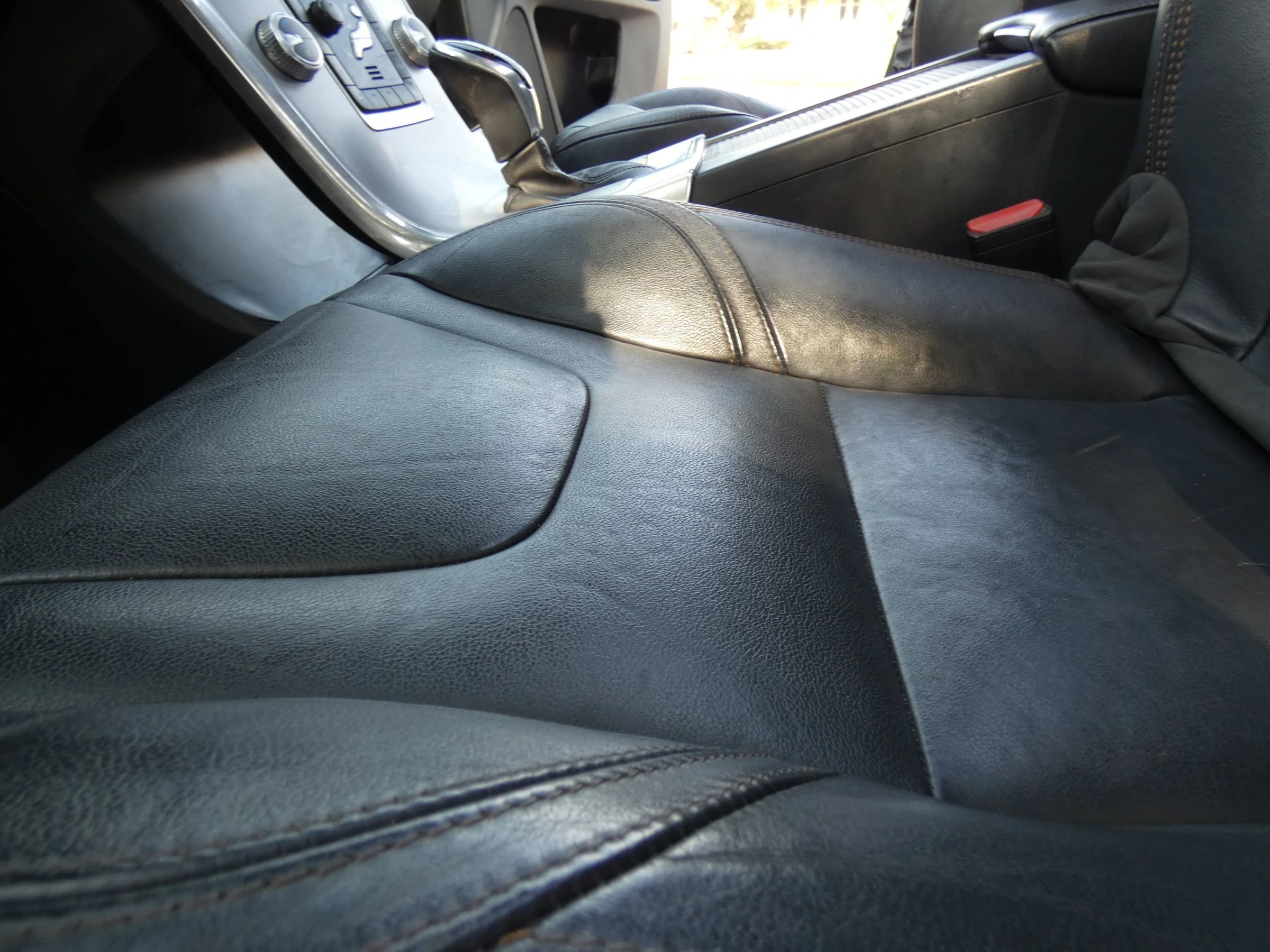 Used 2017 Volvo XC60 T5 Dynamic w/ Preferred Option Package image 45