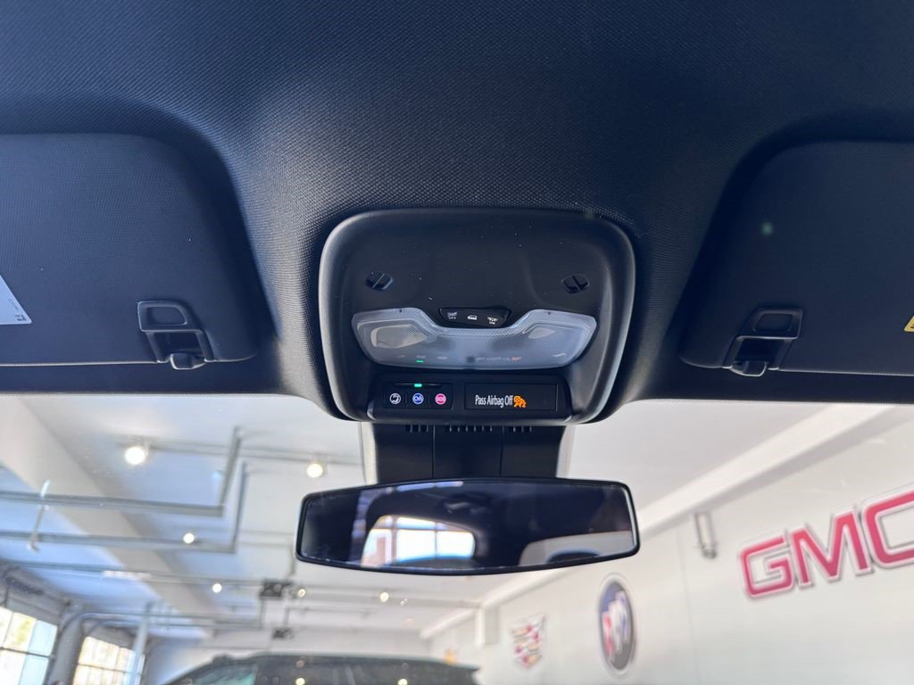 Certified 2025 GMC Canyon Elevation image 23