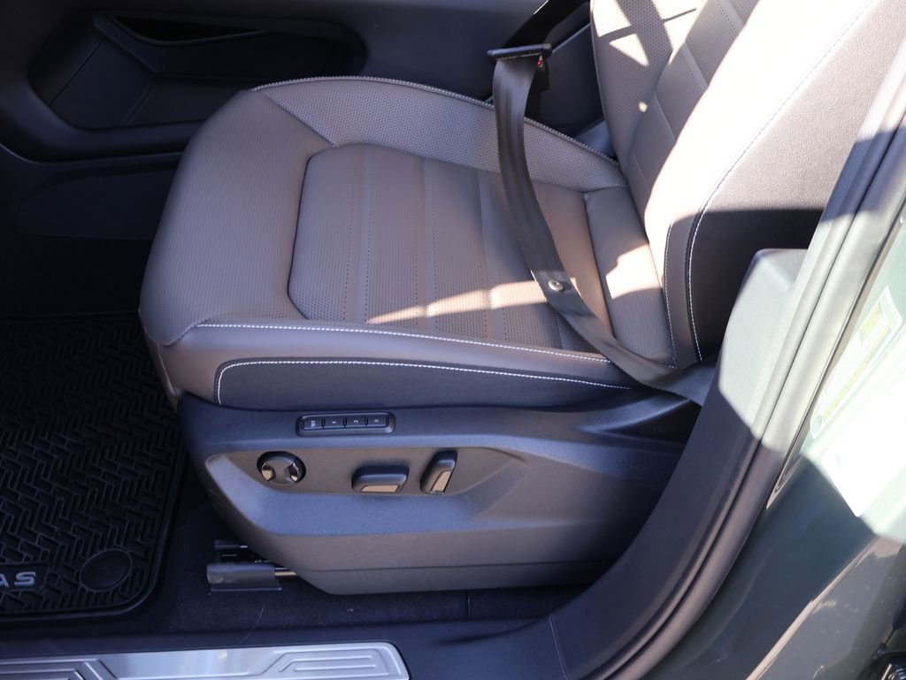 New 2026 Volkswagen Atlas SEL image 40