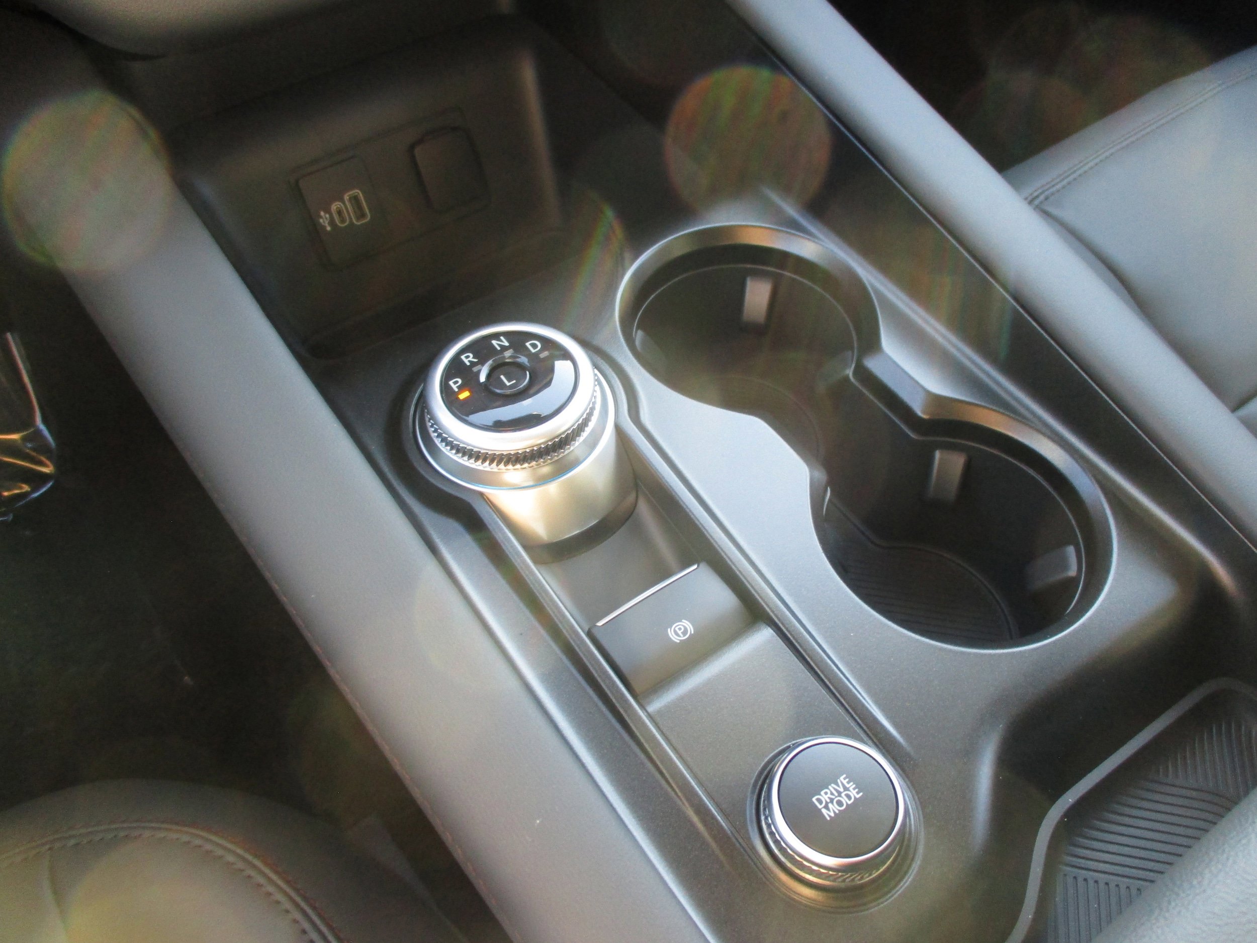 New 2026 Ford Explorer Active w/ Active Comfort Package image 27