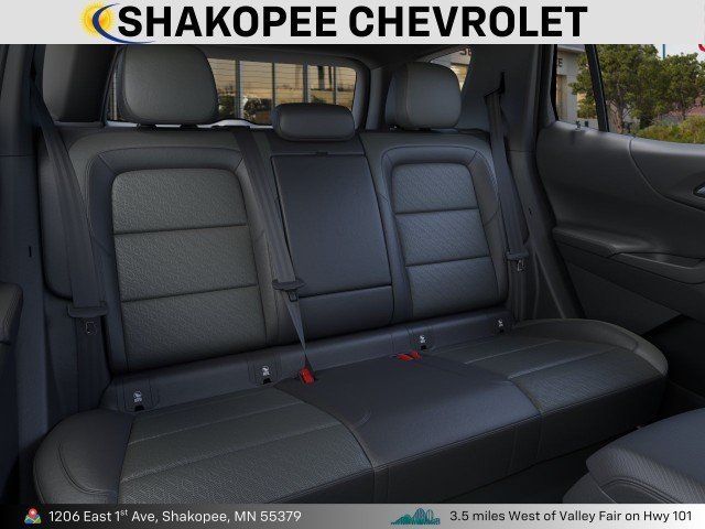 New 2026 Chevrolet Equinox LT w/ Convenience Package II AWD/4WD image 17