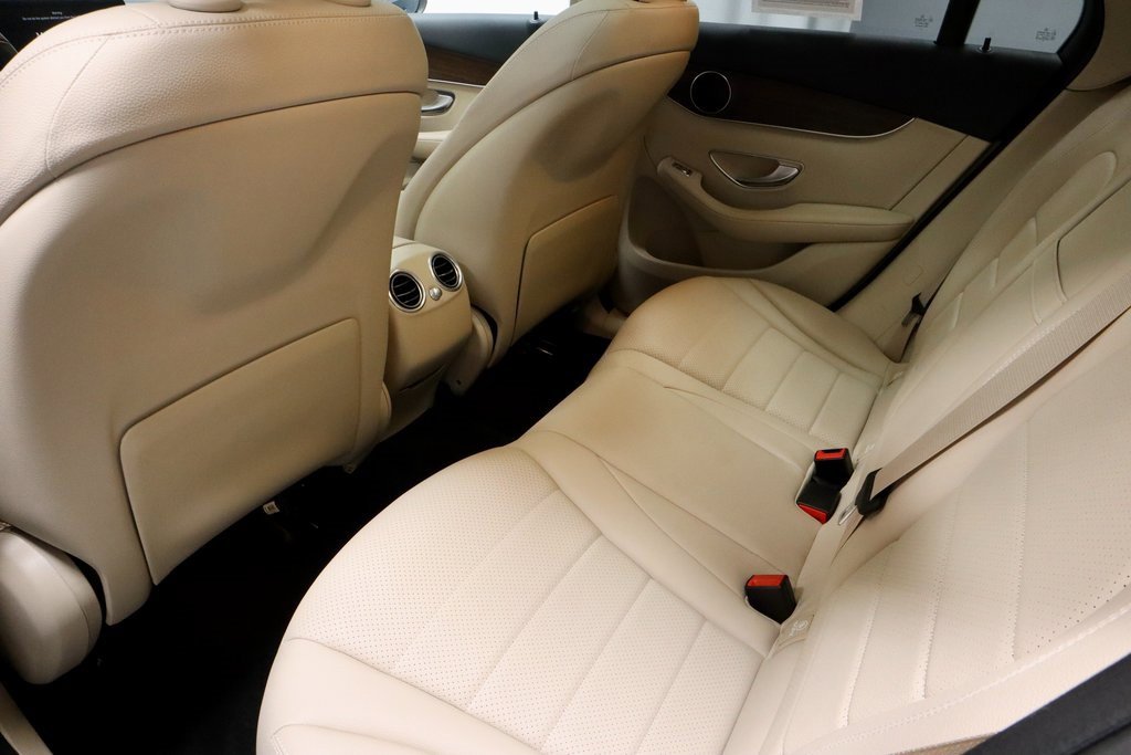 Used 2022 Mercedes-Benz GLC 300 4MATIC image 22