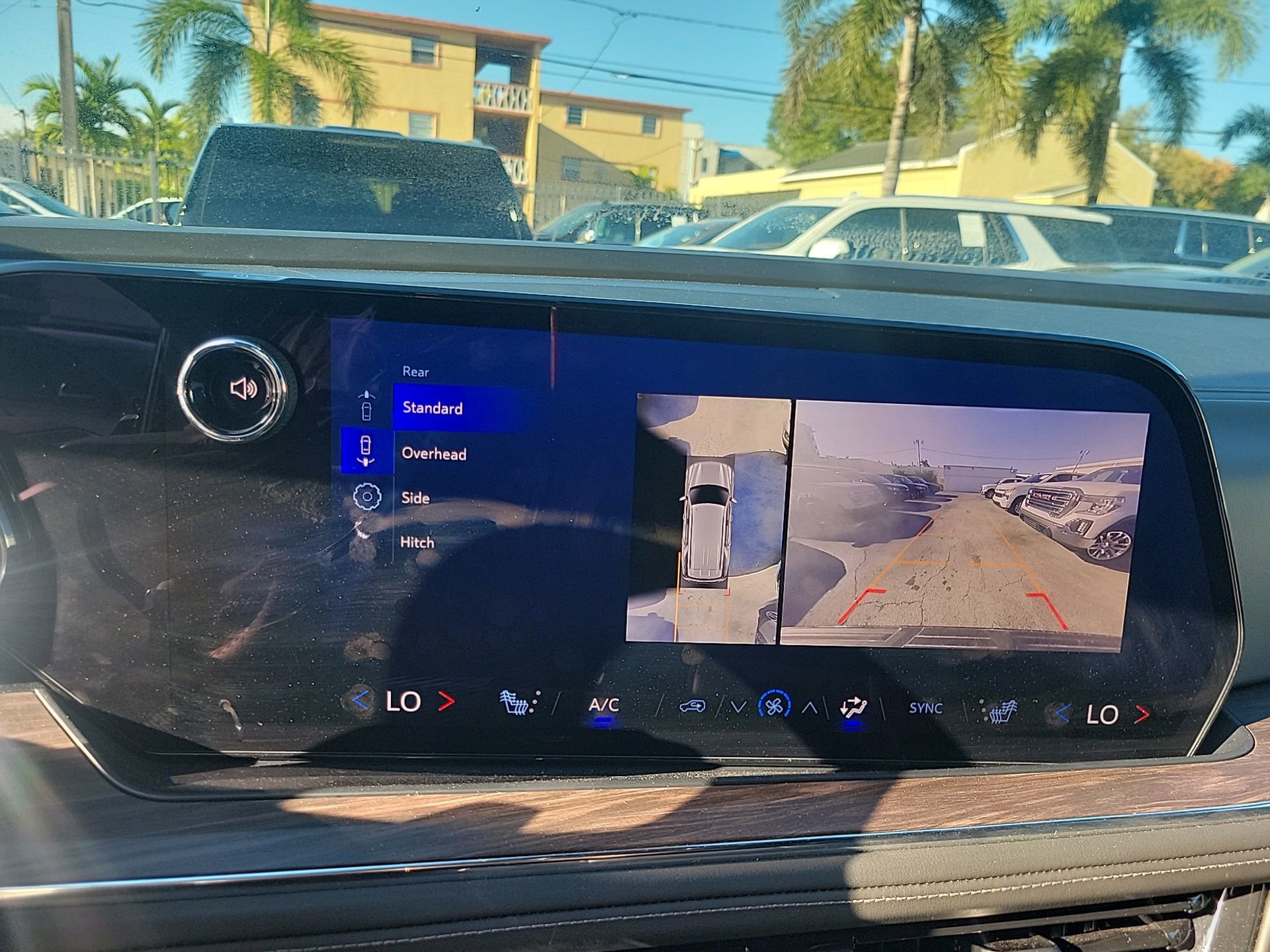 Used 2025 Chevrolet Tahoe Z71 image 34