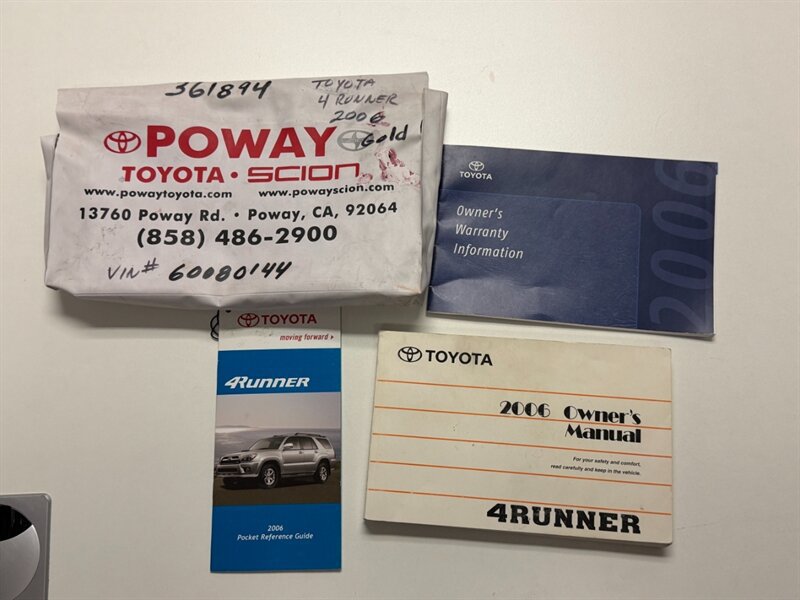 Used 2006 Toyota 4Runner SR5 RWD image 6