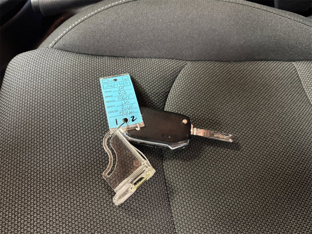 Certified 2024 Kia Forte LXS w/ LXS Technology Package image 32