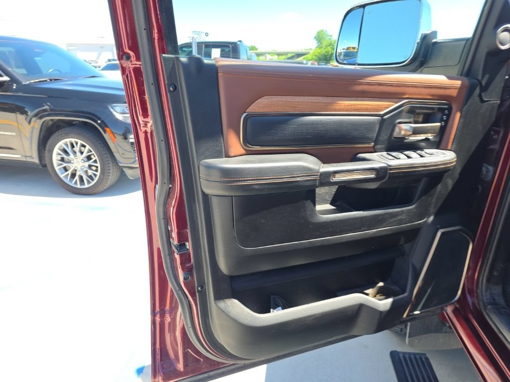 Used 2020 RAM 3500 Limited AWD/4WD image 10