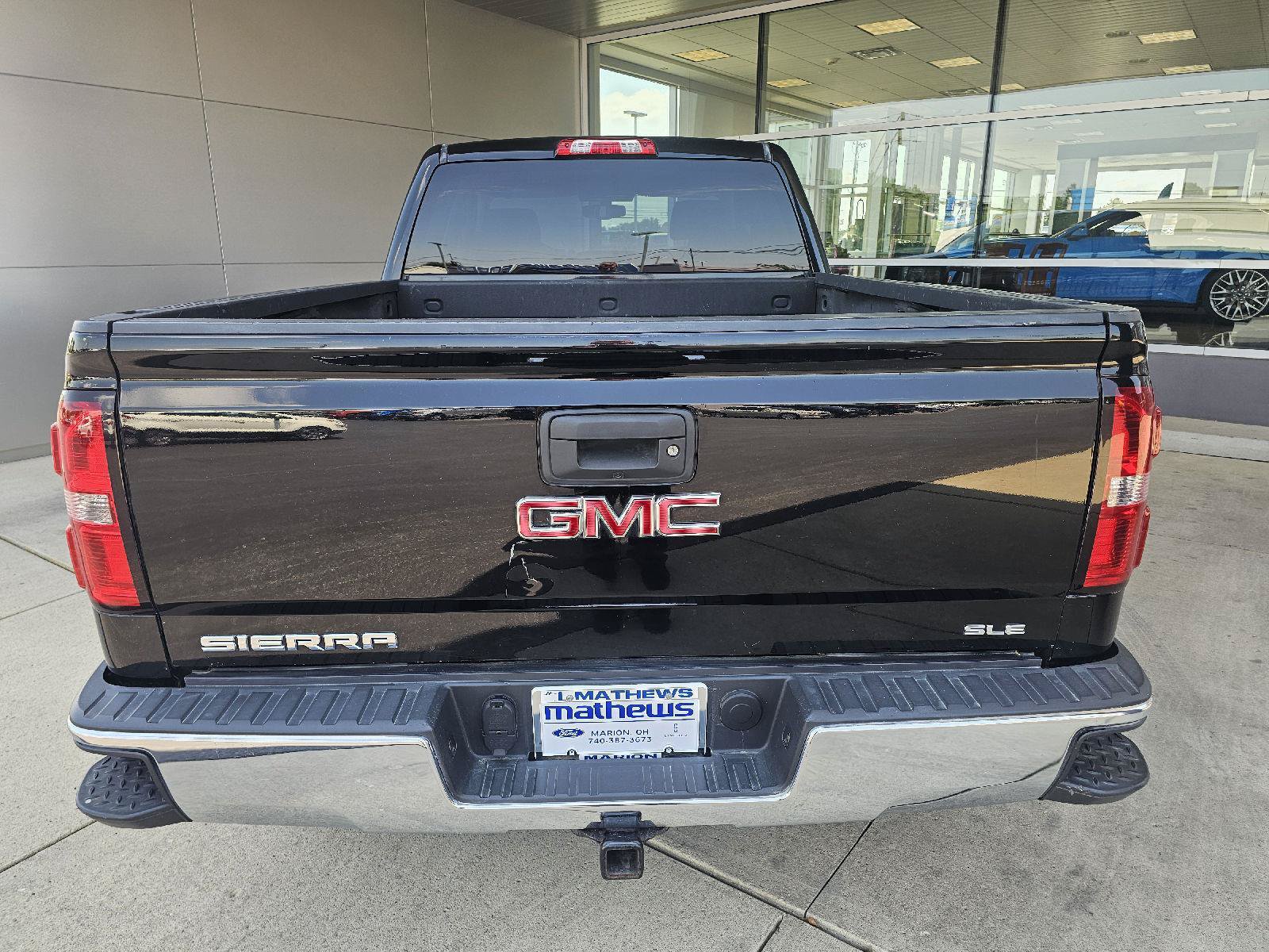 Used 2015 GMC Sierra 1500 SLE w/ SLE Value Package AWD/4WD image 4