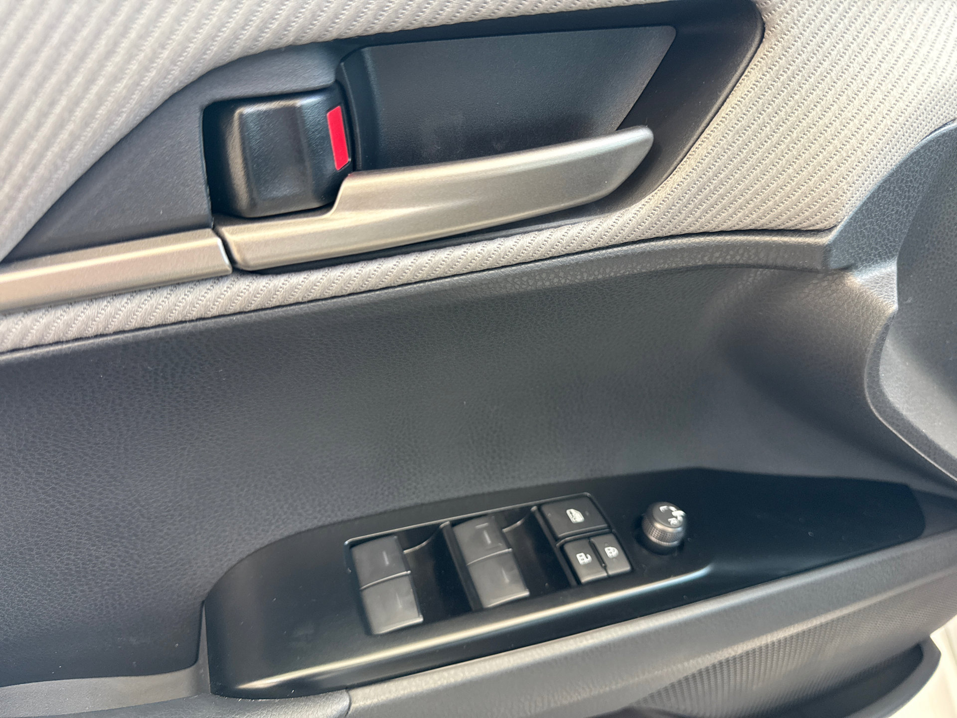 Certified 2026 Toyota Camry SE w/ Convenience Package image 21