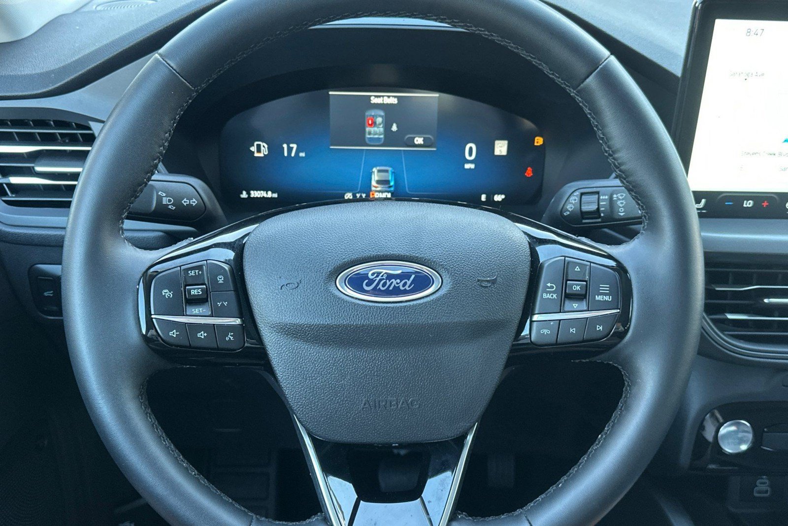 Used 2025 Ford Escape Active w/ Active Premium Tech Pack AWD/4WD image 11
