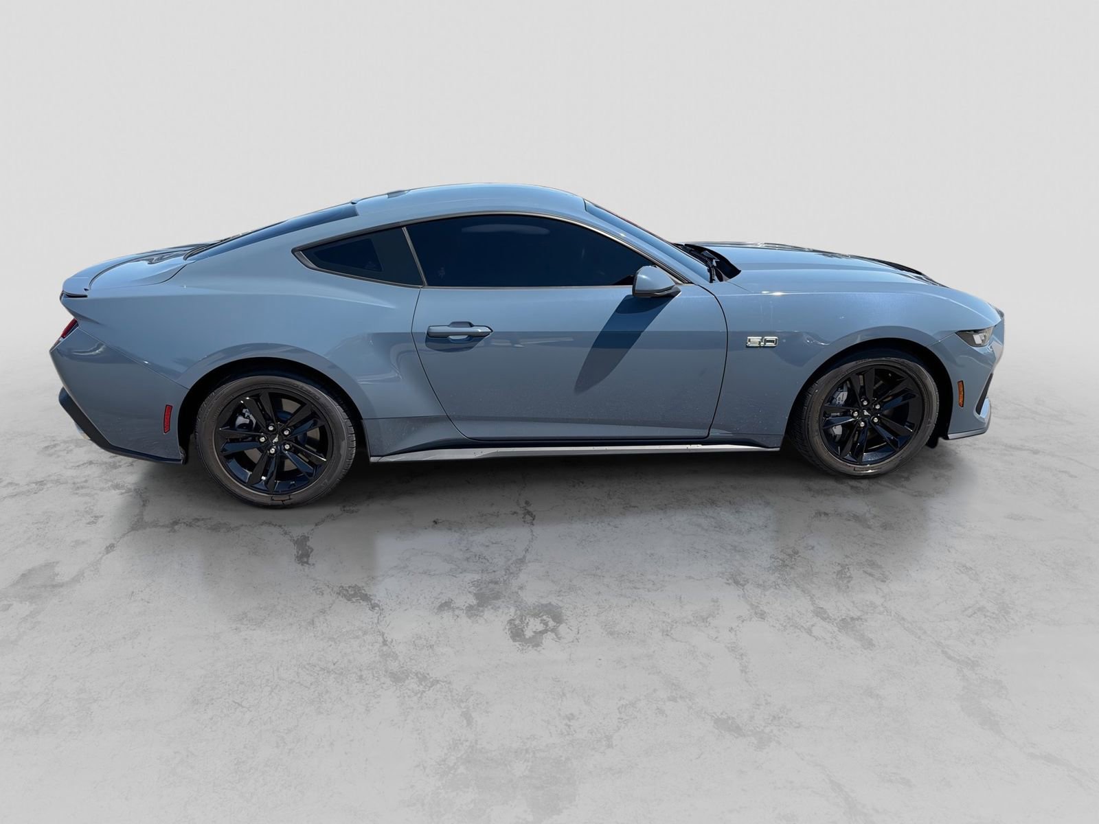 Used 2024 Ford Mustang GT RWD image 9