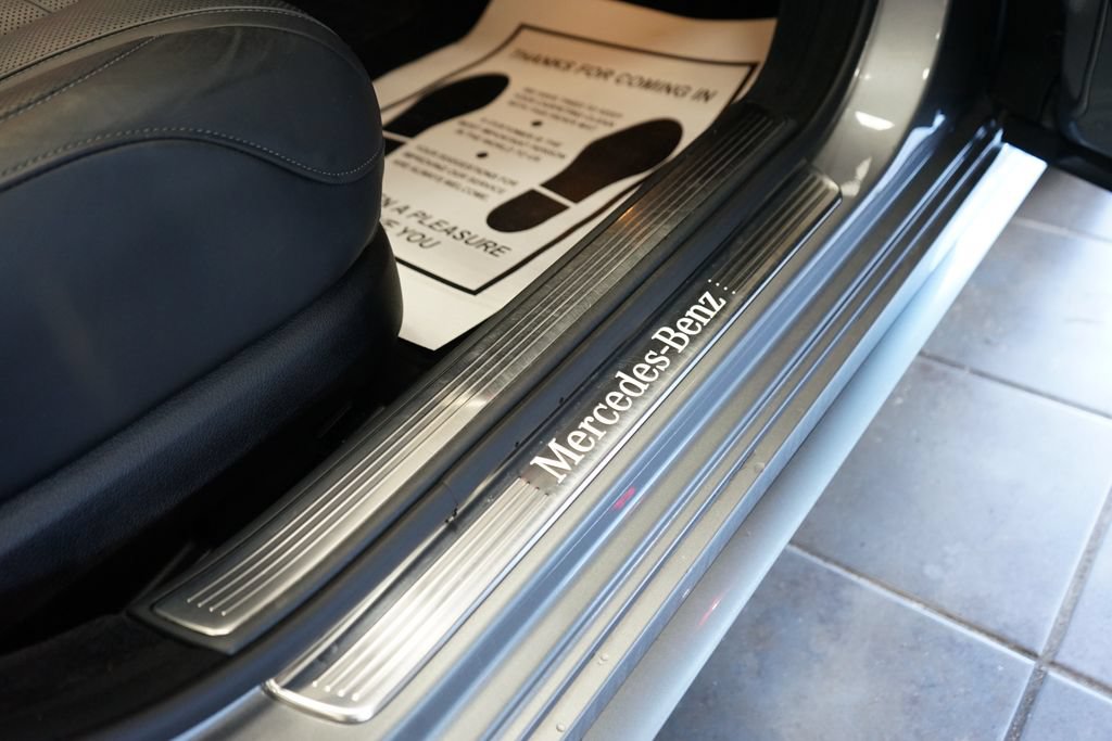 Used 2015 Mercedes-Benz S 550 4MATIC Sedan image 45