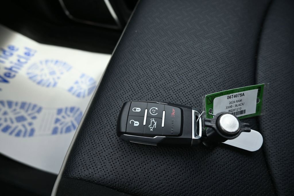 Used 2024 RAM 3500 Laramie w/ Night Edition AWD/4WD image 31