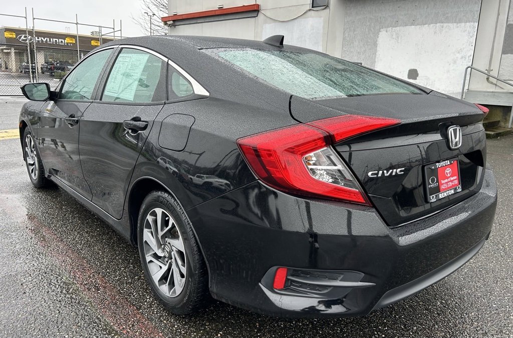 Used 2017 Honda Civic EX image 7