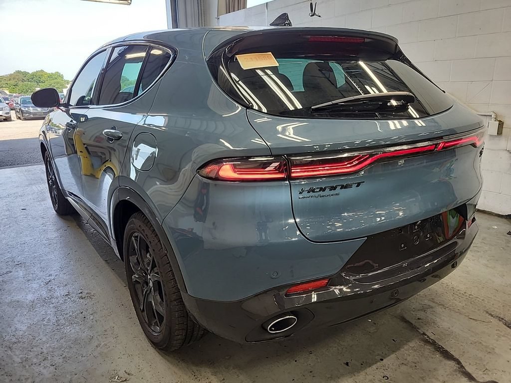 Used 2024 Dodge Hornet R/T Plus w/ R/T Blacktop Package AWD/4WD image 2
