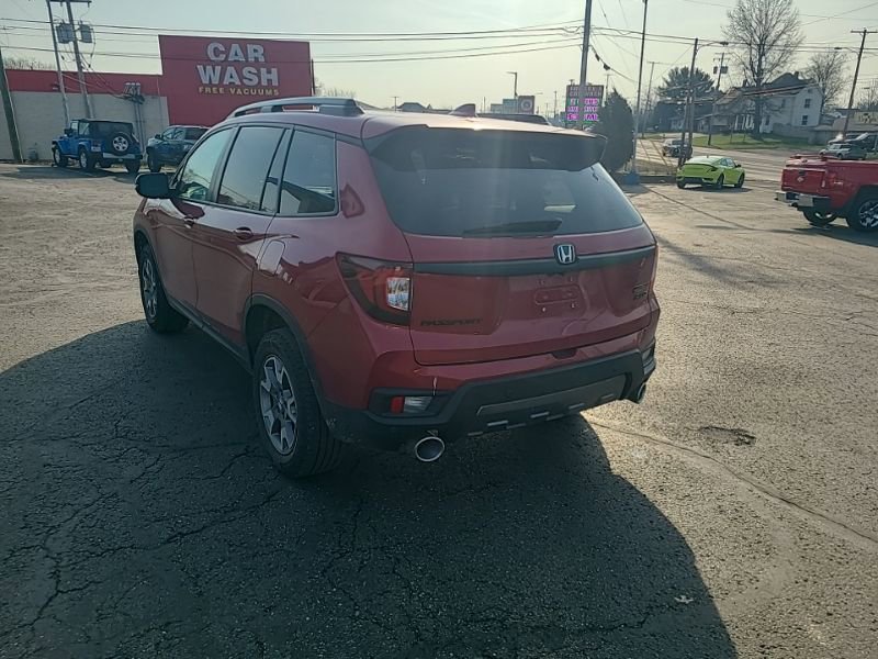 Used 2023 Honda Passport TrailSport image 4