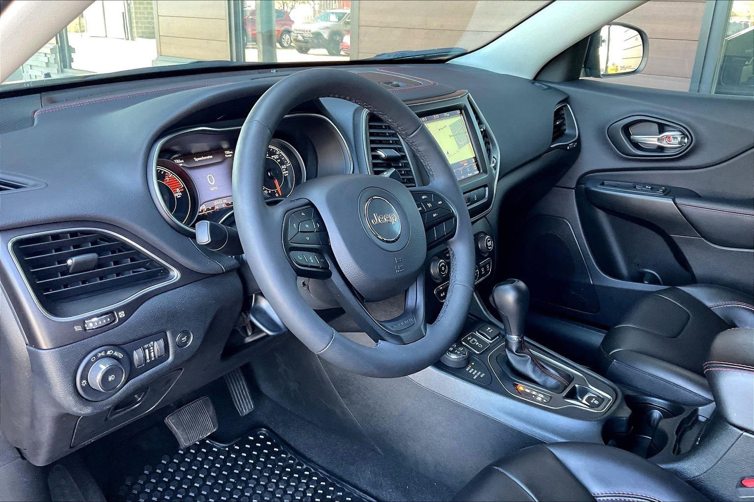 Used 2022 Jeep Cherokee Trailhawk w/ Sun, Sound & Nav Group image 14