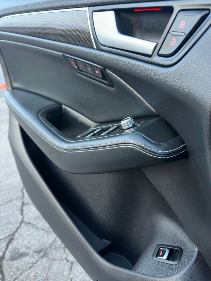 Used 2015 Audi SQ5 Premium Plus w/ Technology Package image 21