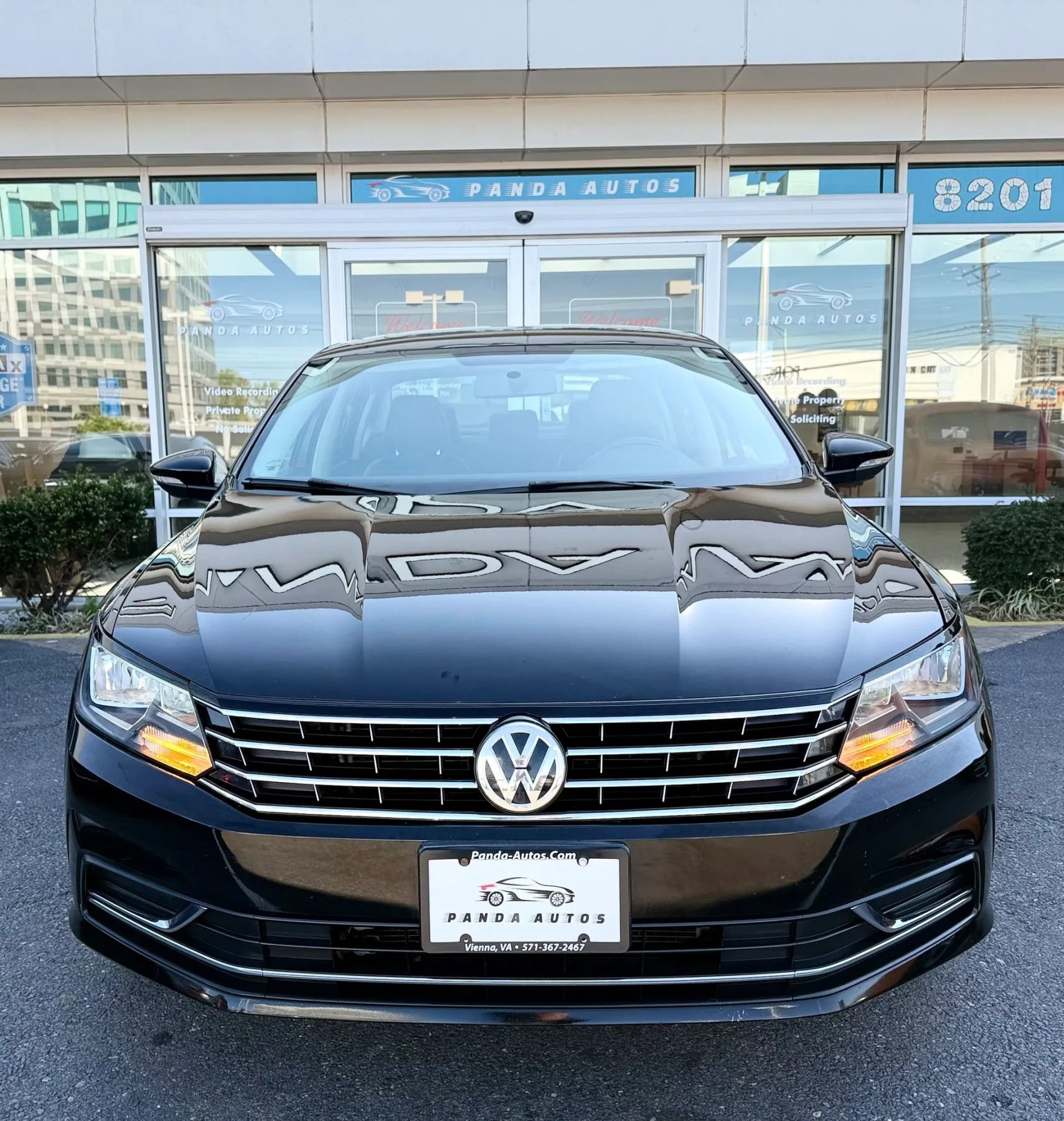 Used 2016 Volkswagen Passat 1.8T SE image 2