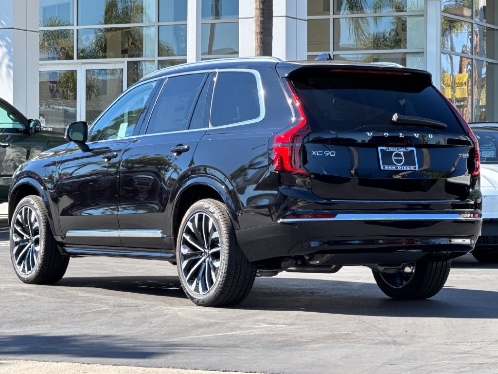 New 2027 Volvo XC90 T8 Ultra AWD/4WD image 3
