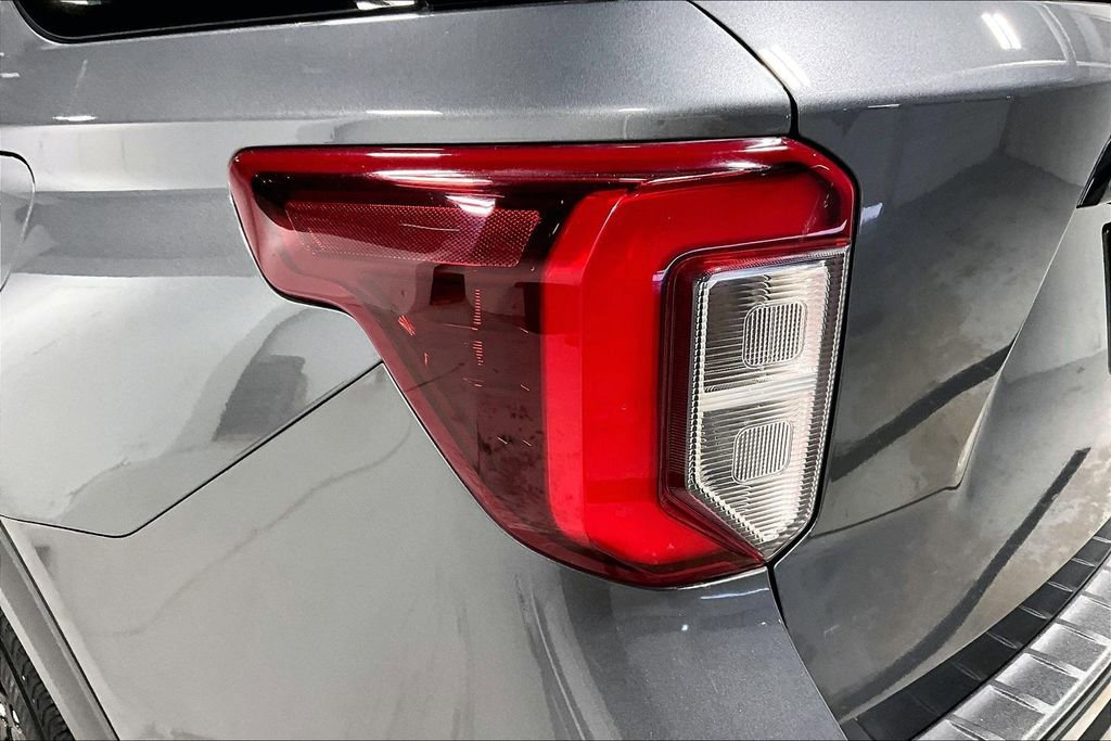 Used 2022 Ford Explorer ST w/ Equipment Group 401A AWD/4WD image 41