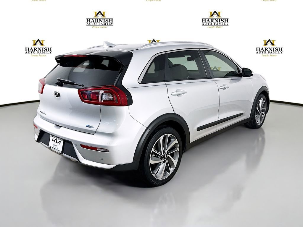 Used 2017 Kia Niro Touring w/ Advanced Technology Package FWD image 7