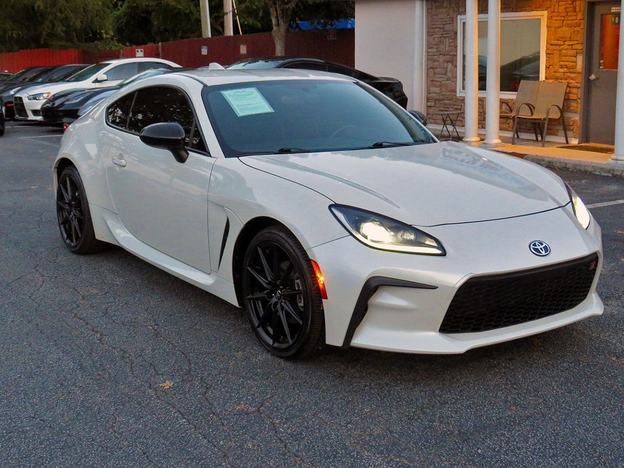 Used 2023 Toyota GR86 Premium image 5