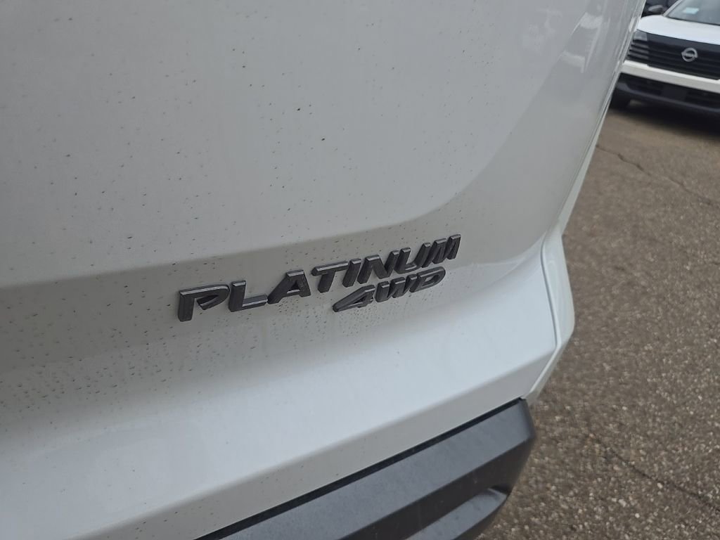 New 2026 Nissan Pathfinder Platinum image 37