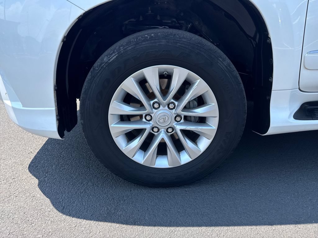 Used 2019 Lexus GX 460 AWD/4WD image 29