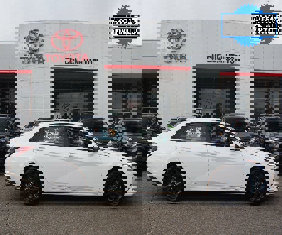 Used 2023 Hyundai Elantra SEL w/ Cargo Package