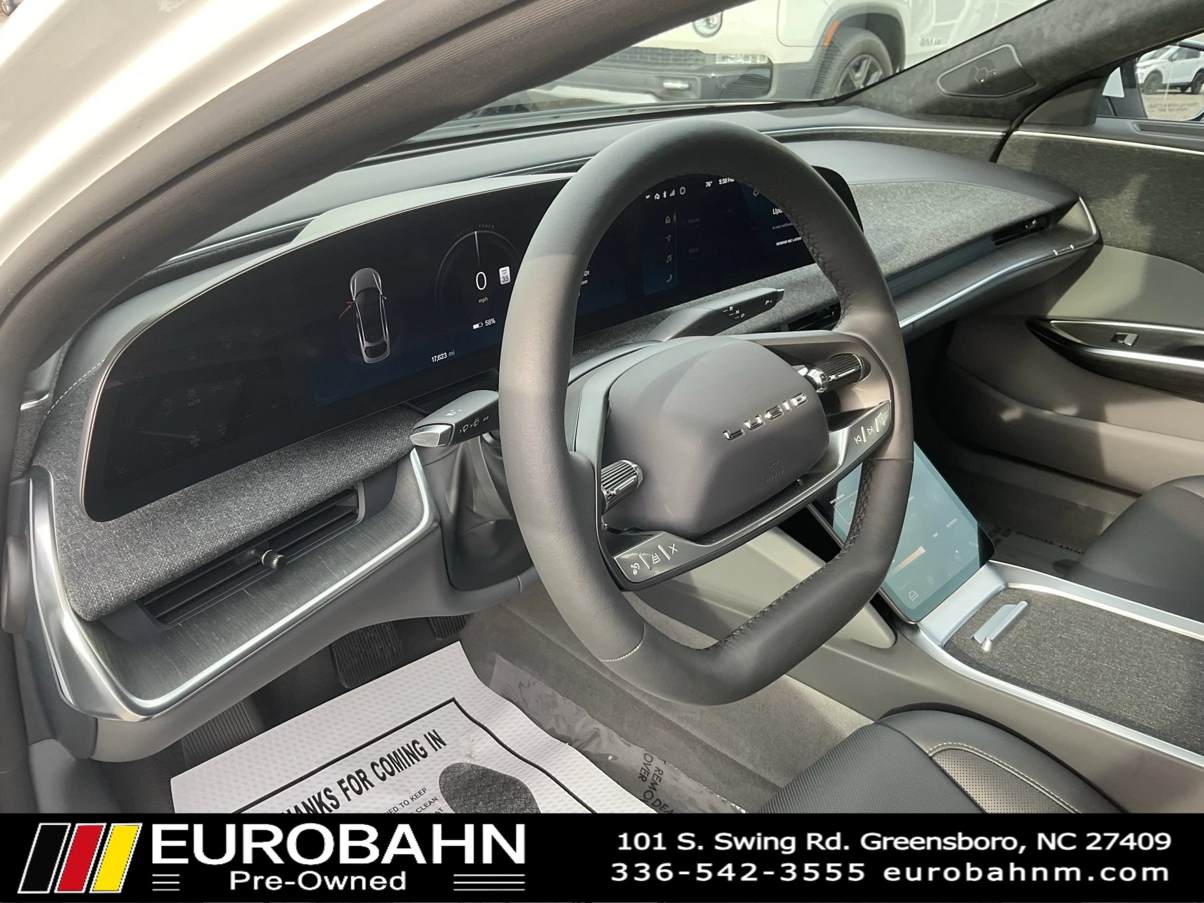 Used 2024 Lucid Air Pure RWD image 7