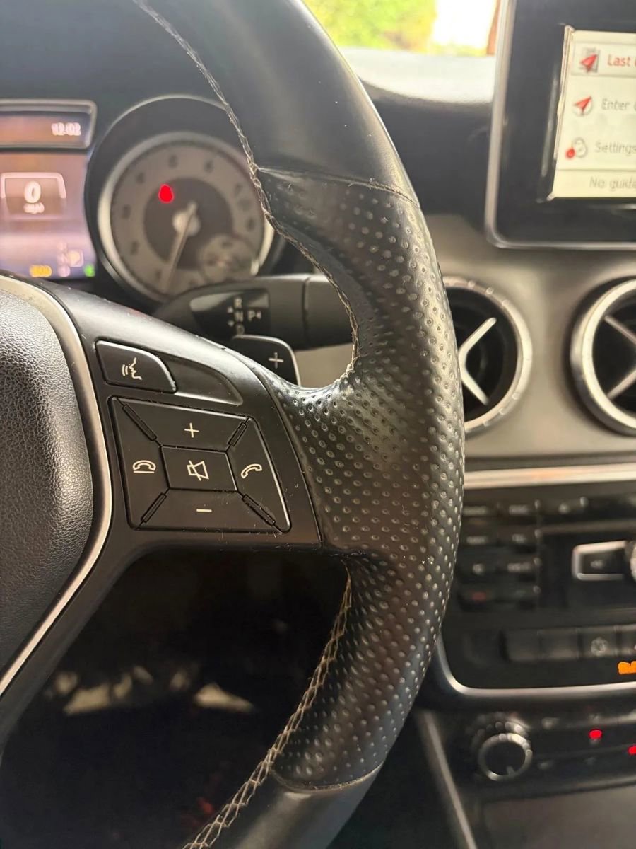 Used 2014 Mercedes-Benz CLA 250 w/ Sport Package image 16