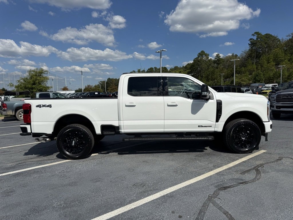 New 2026 Ford F250 Lariat w/ Black Appearance Package image 9