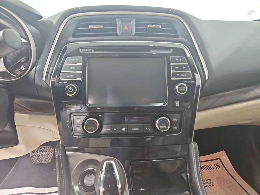 Used 2016 Nissan Maxima Platinum FWD image 19