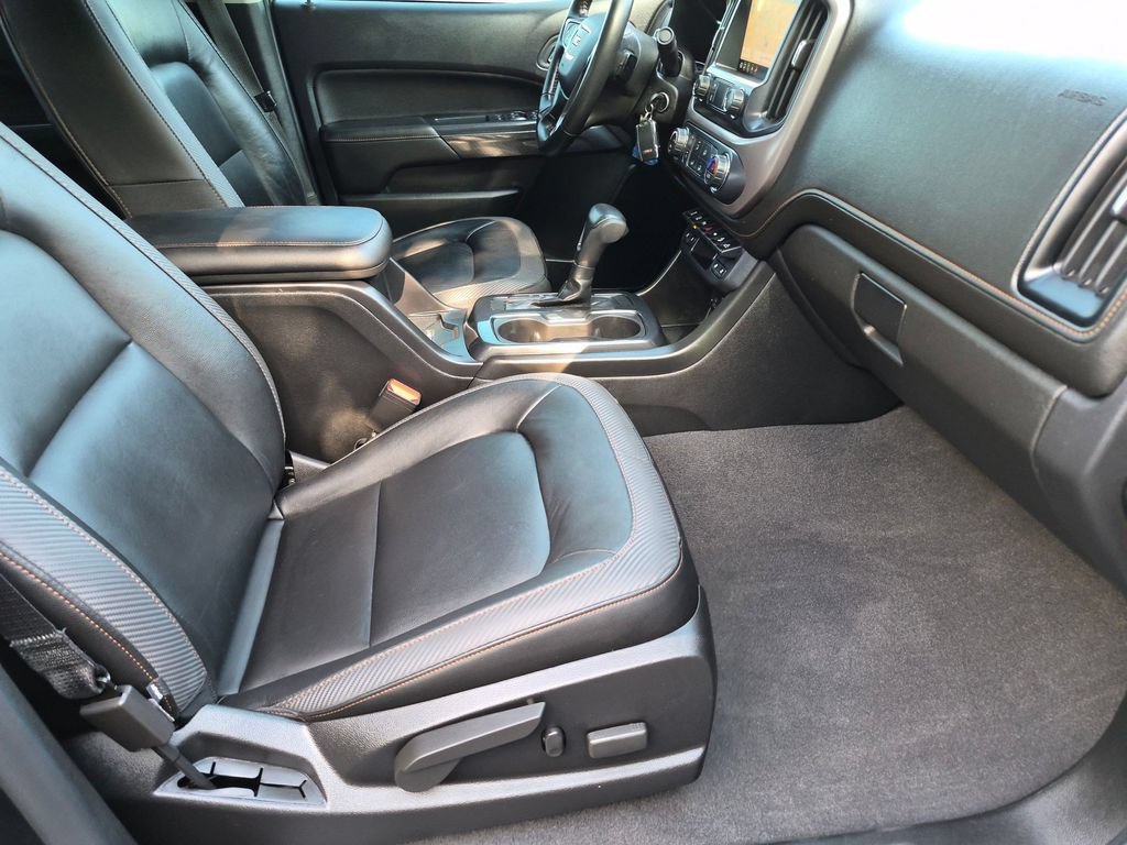 Used 2021 GMC Canyon AT4 w/ Driver Alert Package AWD/4WD image 25