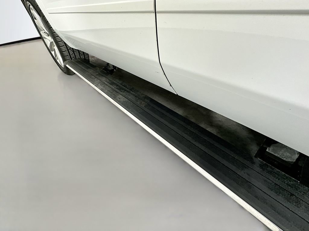 Used 2019 Chevrolet Tahoe Premier w/ Premier Plus Edition AWD/4WD image 39