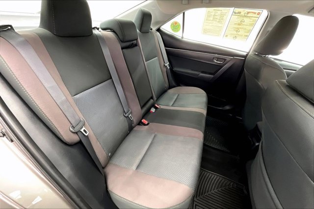 Used 2017 Toyota Corolla LE image 16
