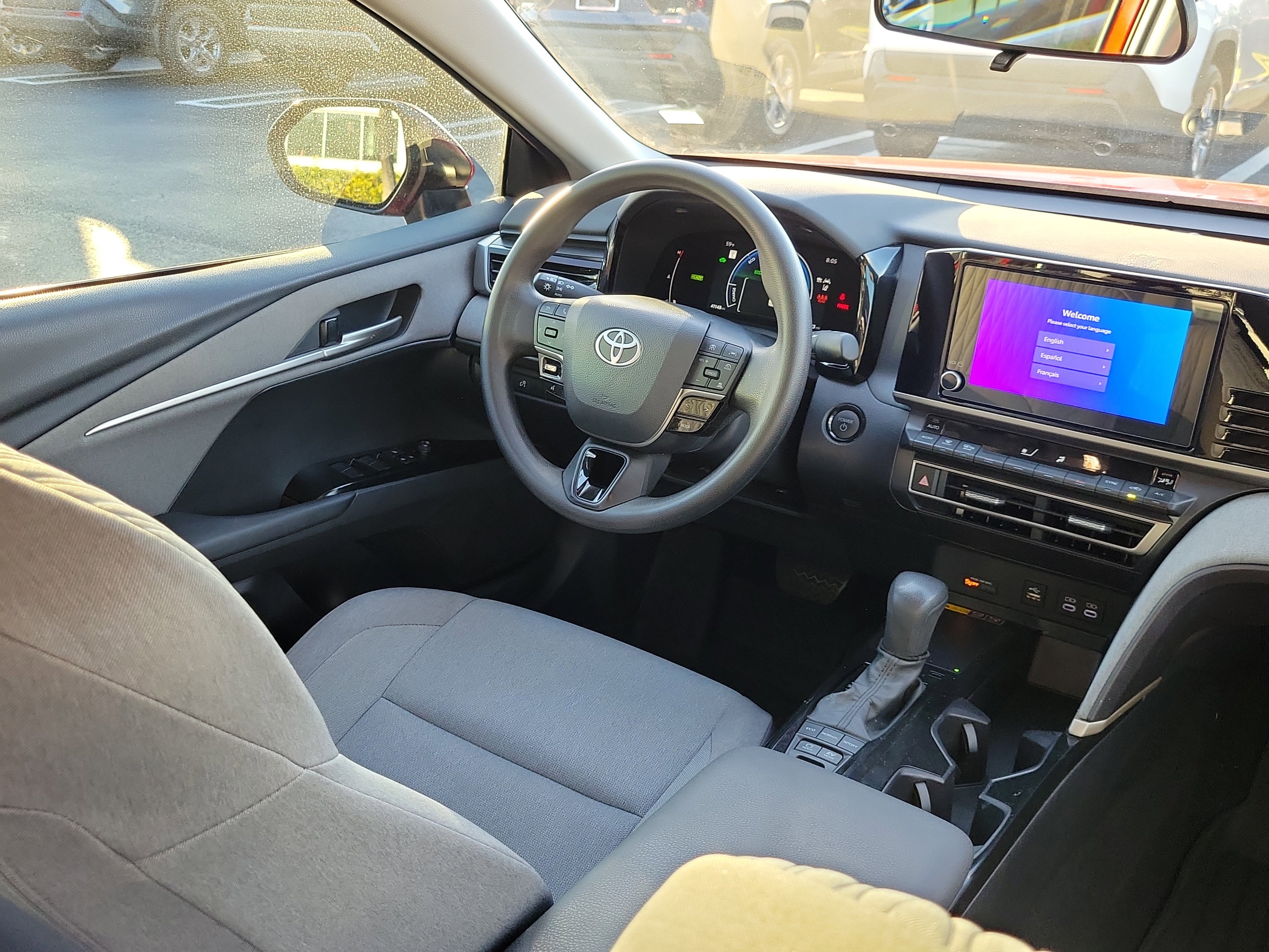 Used 2025 Toyota Camry LE image 14