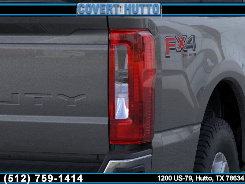 New 2026 Ford F250 XLT w/ FX4 Off-Road Package image 21